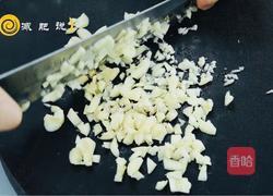 蒜蓉蒸丝瓜的做法图解2