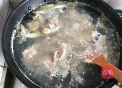 猪蹄黄豆的做法图解4