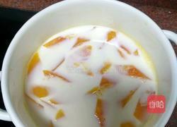 牛奶炖木瓜的做法图解6