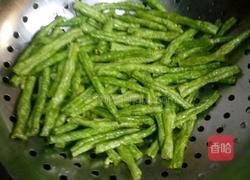 干煸豆角的做法图解3