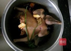 烤乳鸽的做法图解3