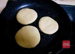 奶香玉米面贴饼子(粗粮)的做法图解12