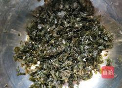 韭菜鸡蛋地皮菜素馅的做法图解1