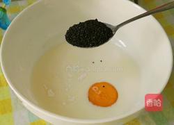 黑芝麻鸡蛋煎饼的做法图解5