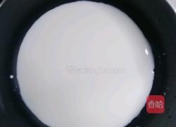 12M草莓牛奶小方的做法图解5