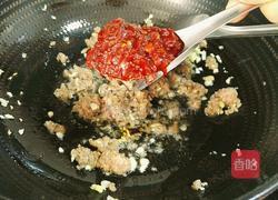 自制牛肉杂酱长寿面的做法图解9