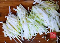 苦菊拌苤蓝(减脂菜）的做法图解5