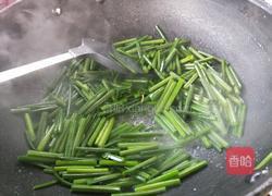 韭苔炒鸡蛋的做法图解5