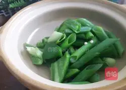 Illustration of stir-fried pork sausage 2