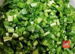 韭菜鸡蛋虾皮煎饼的做法图解2