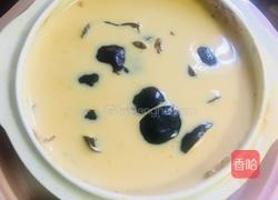 牛奶炖鱼胶的做法图解5