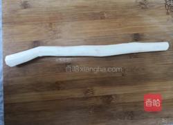 三药莴笋炒木耳的做法图解1