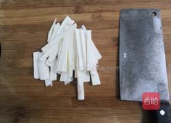 三药莴笋炒木耳的做法图解2