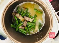 四季豆腊肉焖饭的做法图解2