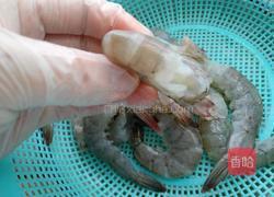 鲜虾黄瓜条的做法图解2