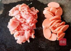 火腿瘦肉汤的做法图解2