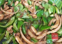 辣椒炒鱿鱼须的做法图解6