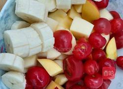 水果沙拉的做法图解5