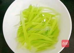 虾仁时蔬鸡蛋饼 (宝宝辅食)的做法图解5