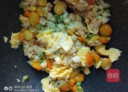 番茄豌豆炒饭的做法图解4