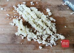 蒜蓉生菜的做法图解2