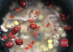 苦藠猪肚鸡汤的做法图解8