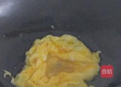 蒜苗炒鸡蛋的做法图解5