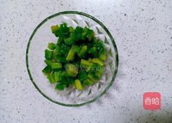苦瓜黄瓜汁的做法图解3
