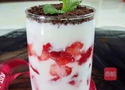 草莓奥利奥盆栽的做法图解11