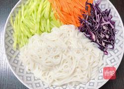 炸酱拌蔬菜米线的做法图解11
