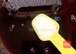 Illustration of making pickled cucumber 7