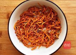 凉拌黄瓜虫草花的做法图解6