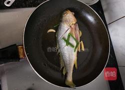 红烧大黄鱼的做法图解2