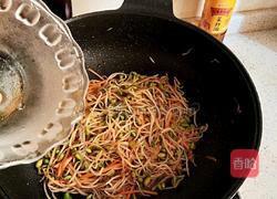 素炒豆芽的做法图解6