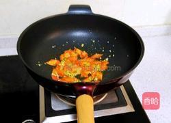 西兰花炒胡萝卜的做法图解5