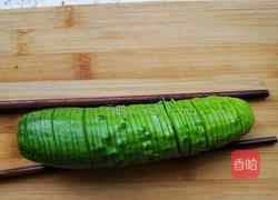 蓑衣黄瓜的做法图解2