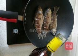 鲫鱼豆腐汤的做法图解8
