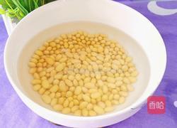 黄豆莲藕鸡汤的做法图解2