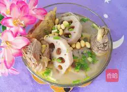 Soybean and lotus root chicken soup recipe 14