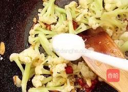 辣味菜花的做法图解13