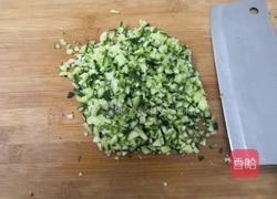 无油黄瓜卷饼的做法图解1