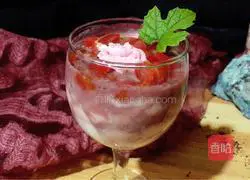 Illustration of how to make elegant red wine yogurt cup 9