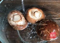 青椒炒香菇的做法图解4