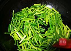 蒜薹炒鸡蛋的做法图解13