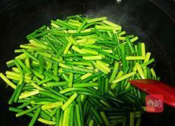 蒜薹炒鸡蛋的做法图解18