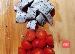 火龙果沙拉的做法图解3