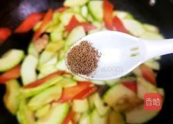 西葫芦炒肉片的做法图解20