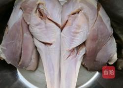 蔬菜烤火鸡腿的做法图解1