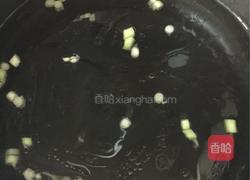 玉米鲜菌汤的做法图解2