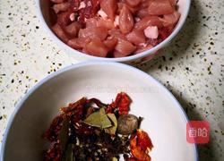 扶风一口香臊子面改良版的做法图解1